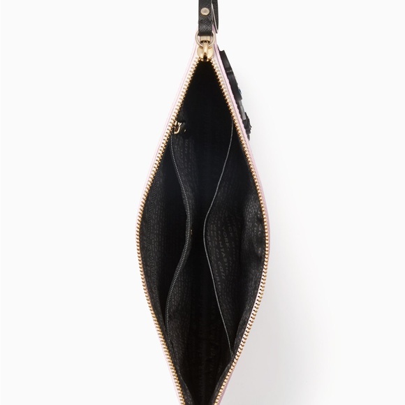 Kate Spade x Miss Piggy Britta wristlet - Picture 4 of 7